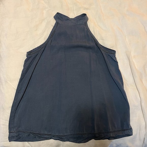 Chambray Halter Sleeveless Top - Picture 3 of 3